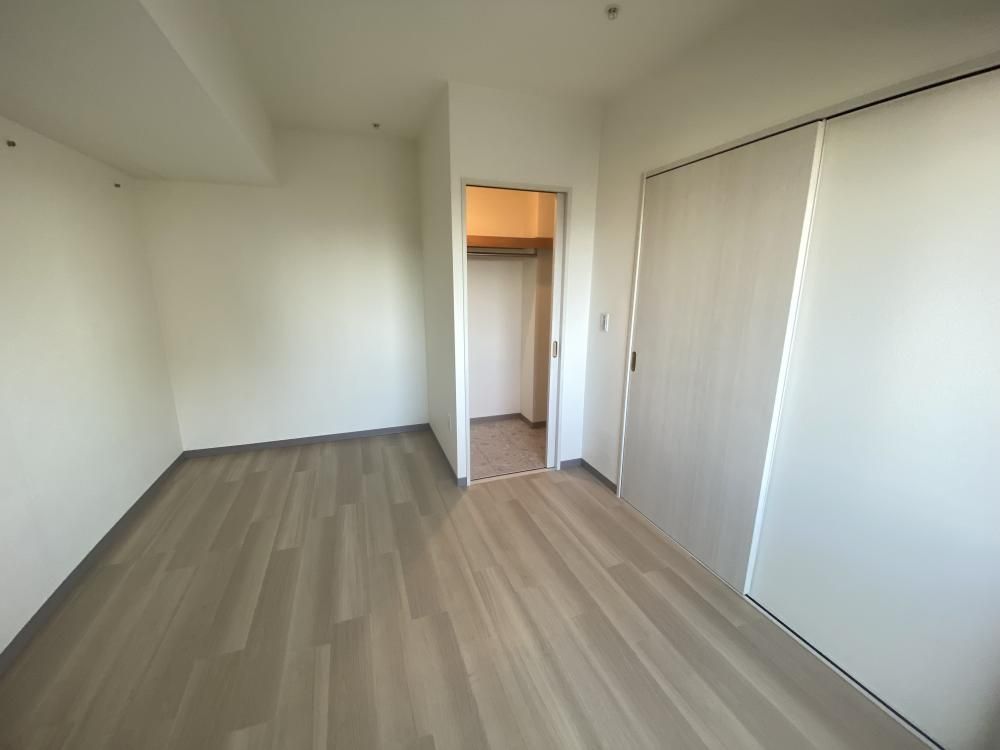 �y���̑������E�X�y�[�X�z�@�E�H�[�N�C���N���[�b�g���Ƀ��[�h���[�v���u����X�y�[�X����